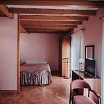 Les Fonts Castellar De N'Hug