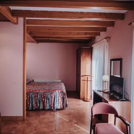 Les Fonts Castellar De N'Hug