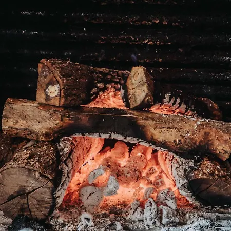 Les Fonts Castellar De N'Hug