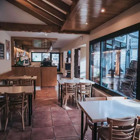 Les Fonts 3* Castellar De N'Hug